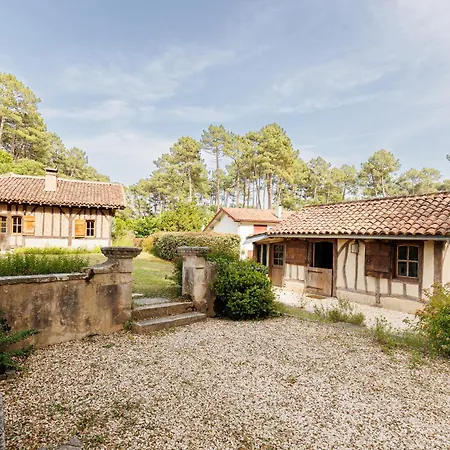 Le Cabanon D'yreye Дом отдыха Сеньос