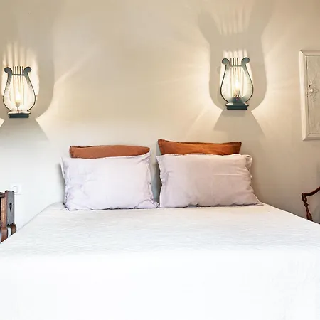 Le Cabanon D'yreye Дом отдыха Сеньос